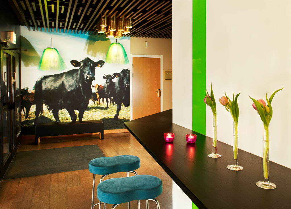 Photo by: Nils-Olof Sjoden, +46 31 196040 Scandic Backadal, meeting and conference area